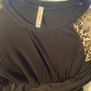 Emerald sheer lace shoulder top